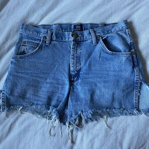 Cutoff Wrangler Shorts